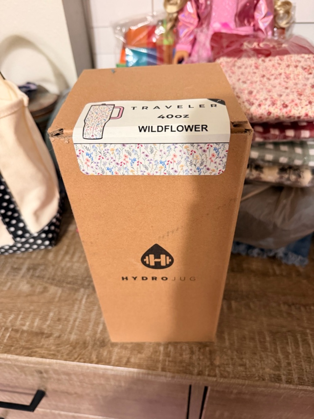 HydroJug Floral Traveler Bottle — Pink Accents with Pastel Floral Print